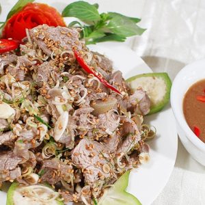 Gỏi Dê Bóp Thấu