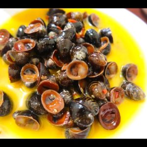 Ốc Dừa Xào Bơ